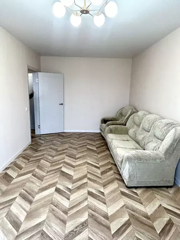 1-к кв. Башкортостан, Уфа ул. Юрия Гагарина, 74 (40.0 м) - Фото 2