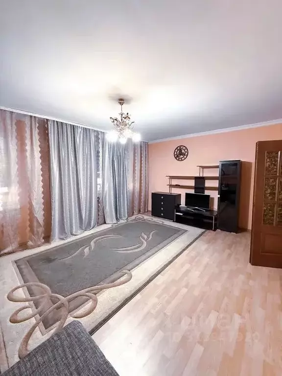2-к кв. Саха (Якутия), Ленск Первомайская ул., 32а (89.0 м) - Фото 1