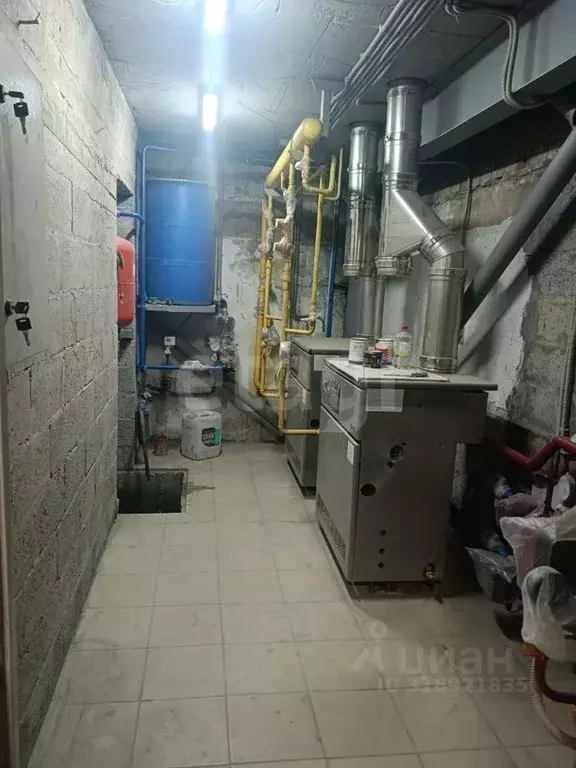 Склад в Ханты-Мансийский АО, Сургут Сосновая ул., 6к4 (861 м) - Фото 0