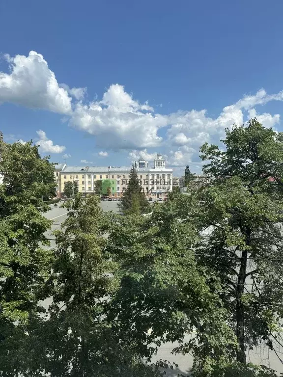 3-к кв. Курганская область, Курган ул. Гоголя, 55 (72.0 м) - Фото 0