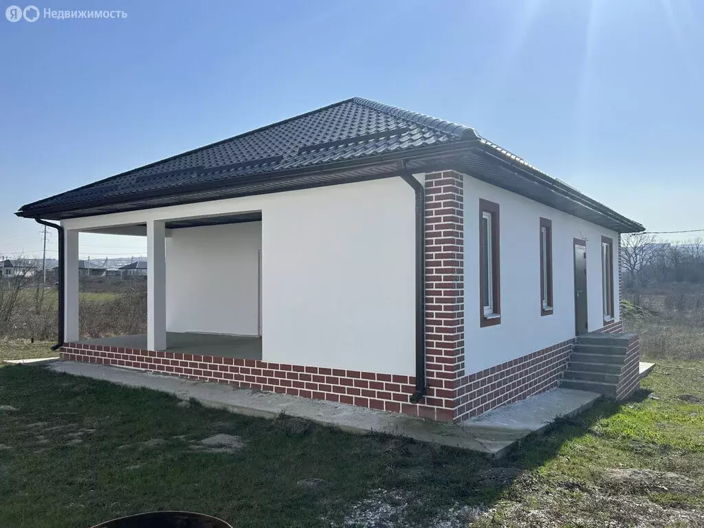 Дом в станица Староминская, Большая Садовая улица (110 м) - Фото 1