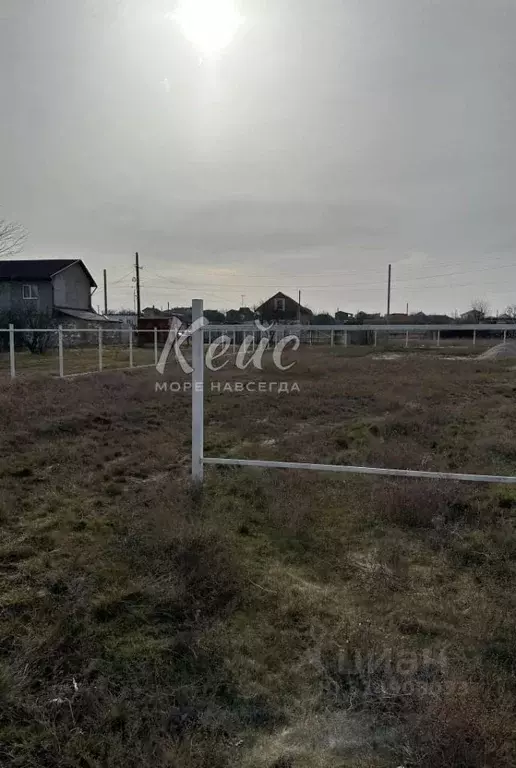 Участок в Крым, Феодосия городской округ, Буревестник дп ул. ... - Фото 0