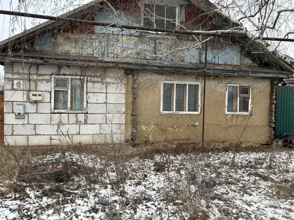 Дом в Саратовская область, Калининск ул. Кирова (39 м) - Фото 0