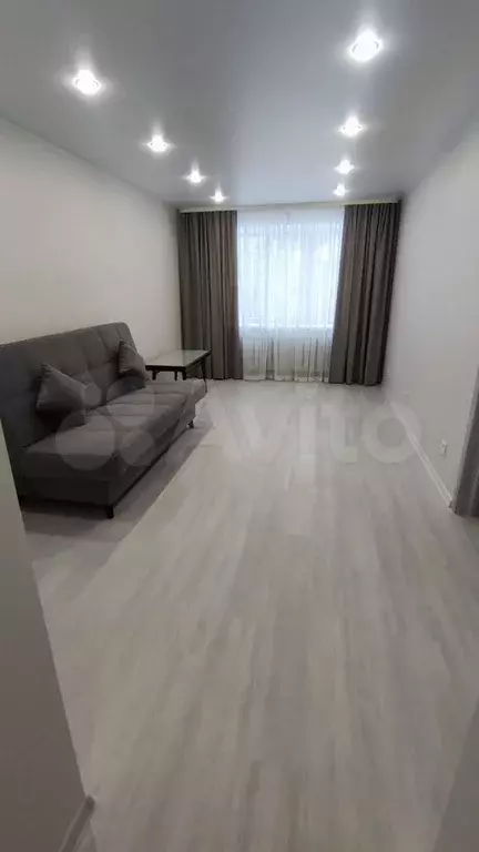 3-к. квартира, 61 м, 1/5 эт. - Фото 0