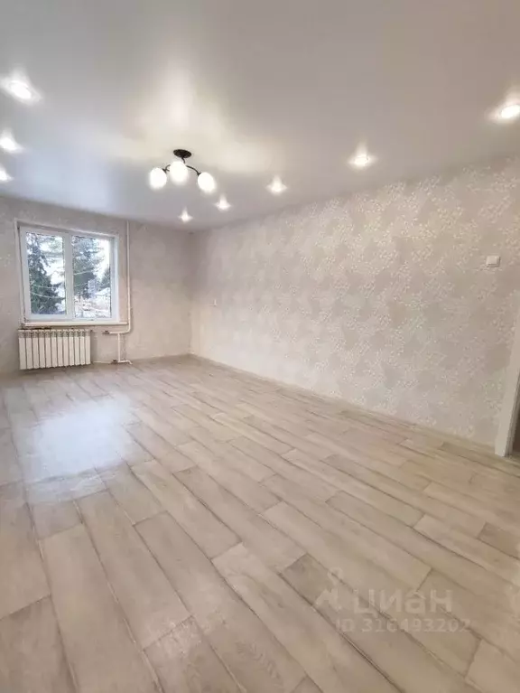 1-к кв. Карелия, Прионежский район, Шокшинское с/пос, пос. Кварцитный ... - Фото 0