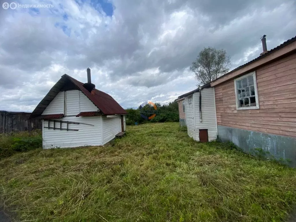 Дом в Новгородская область, Батецкий муниципальный округ, деревня Очно ... - Фото 1