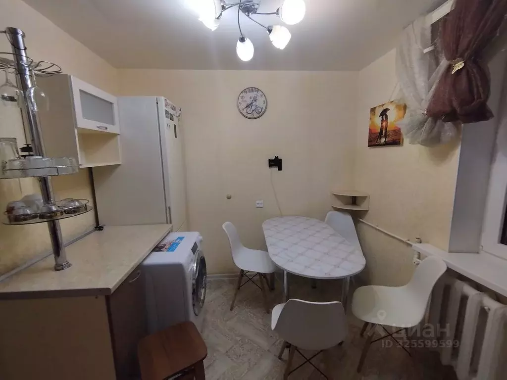 3-к кв. Севастополь ул. Молодых Строителей, 6 (85.0 м) - Фото 2