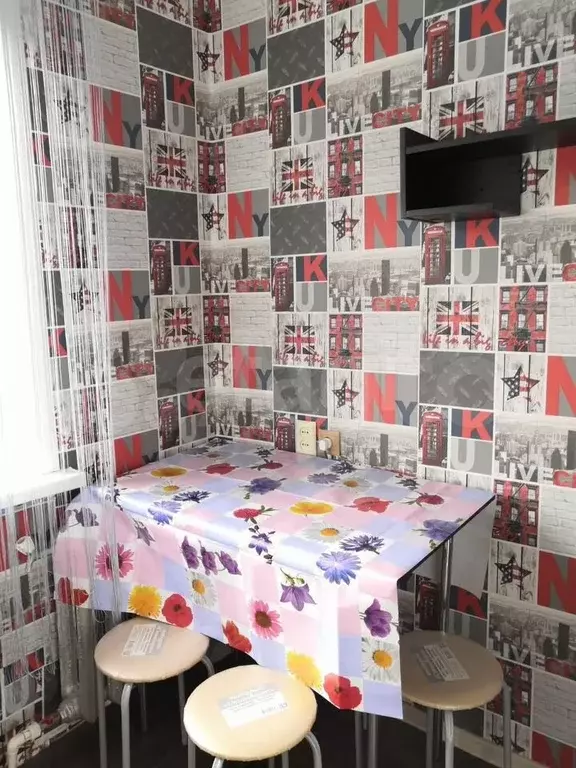 1-к. квартира, 30,6 м, 5/5 эт. - Фото 0