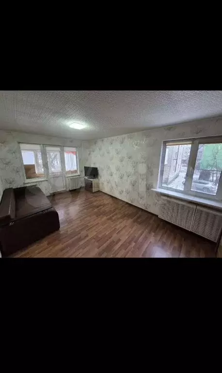 1-к. квартира, 32 м, 2/5 эт. - Фото 1