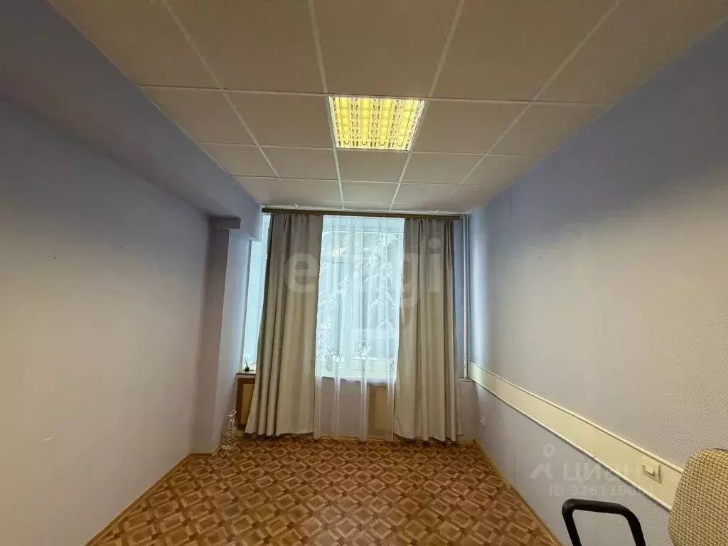 Офис в Пензенская область, Заречный Комсомольская ул., 1 (15 м) - Фото 1