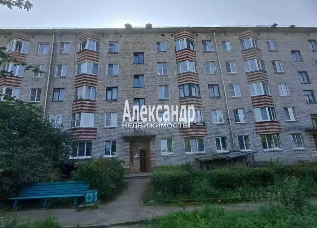 2-к кв. Карелия, Лахденпохский муниципальный округ, пос. Ласанен ул. ... - Фото 0