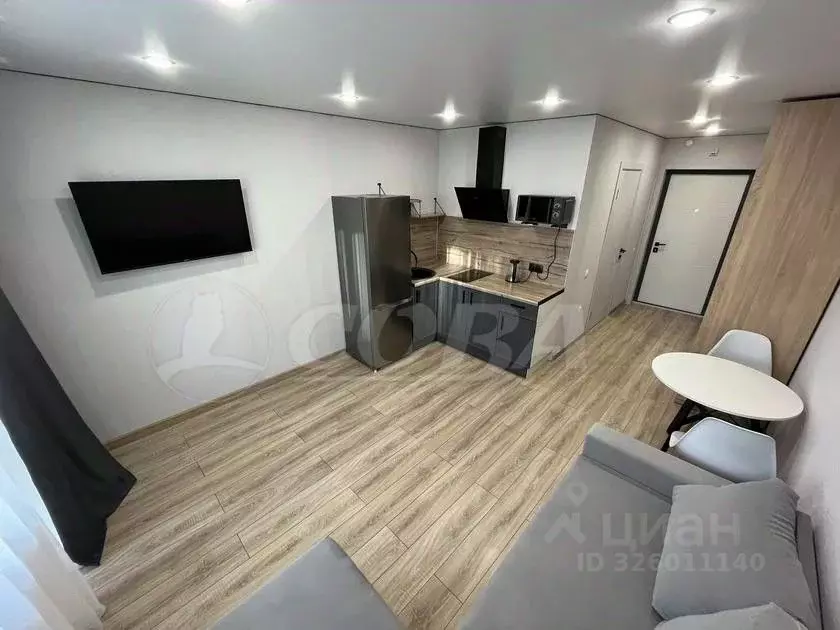 Студия Тюменская область, Тюмень ул. Новоселов, 109 (25.0 м) - Фото 1