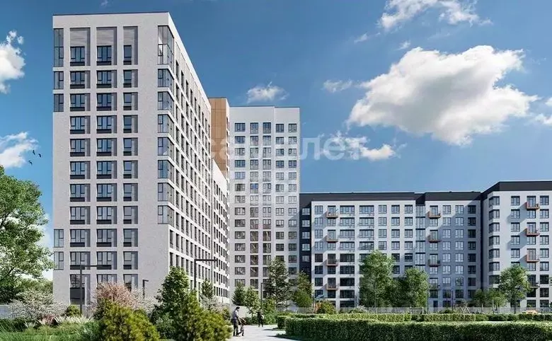 3-к кв. Свердловская область, Екатеринбург ул. Лучистая, 8 (66.7 м) - Фото 0