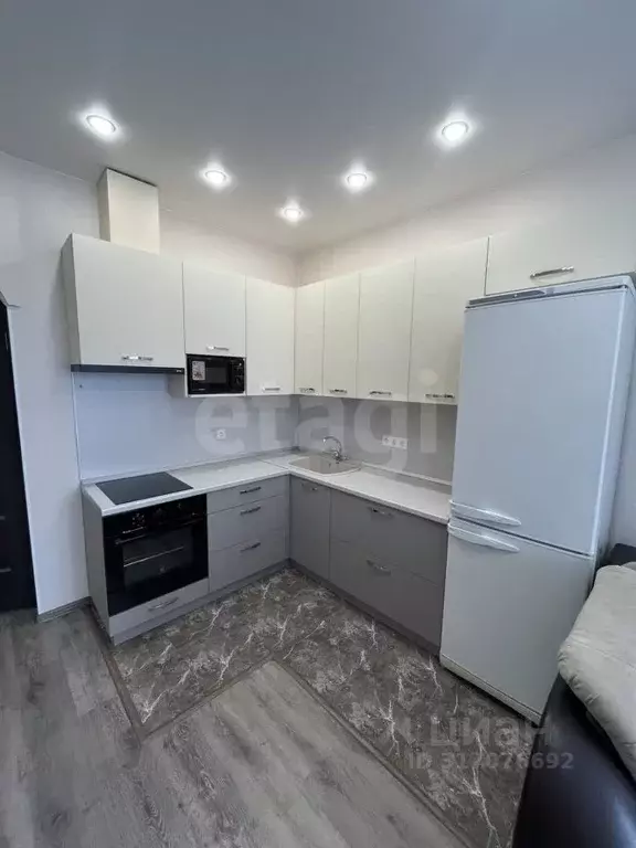 2-к кв. Кемеровская область, Кемерово ул. Дружбы, 30/4 (40.0 м) - Фото 0