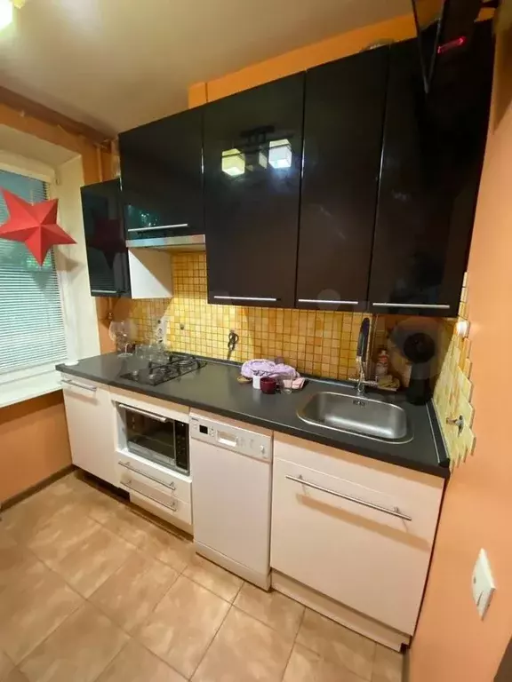 1-к. квартира, 37 м, 2/5 эт. - Фото 0