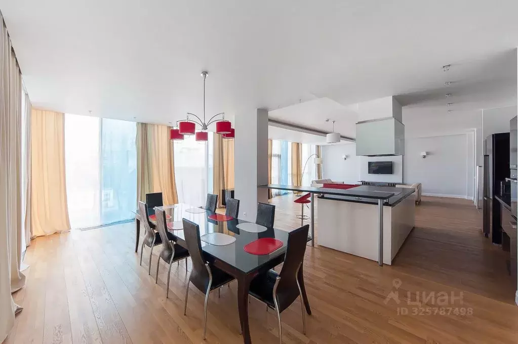 4-к кв. Москва ул. Климашкина, 17С2 (254.0 м) - Фото 1