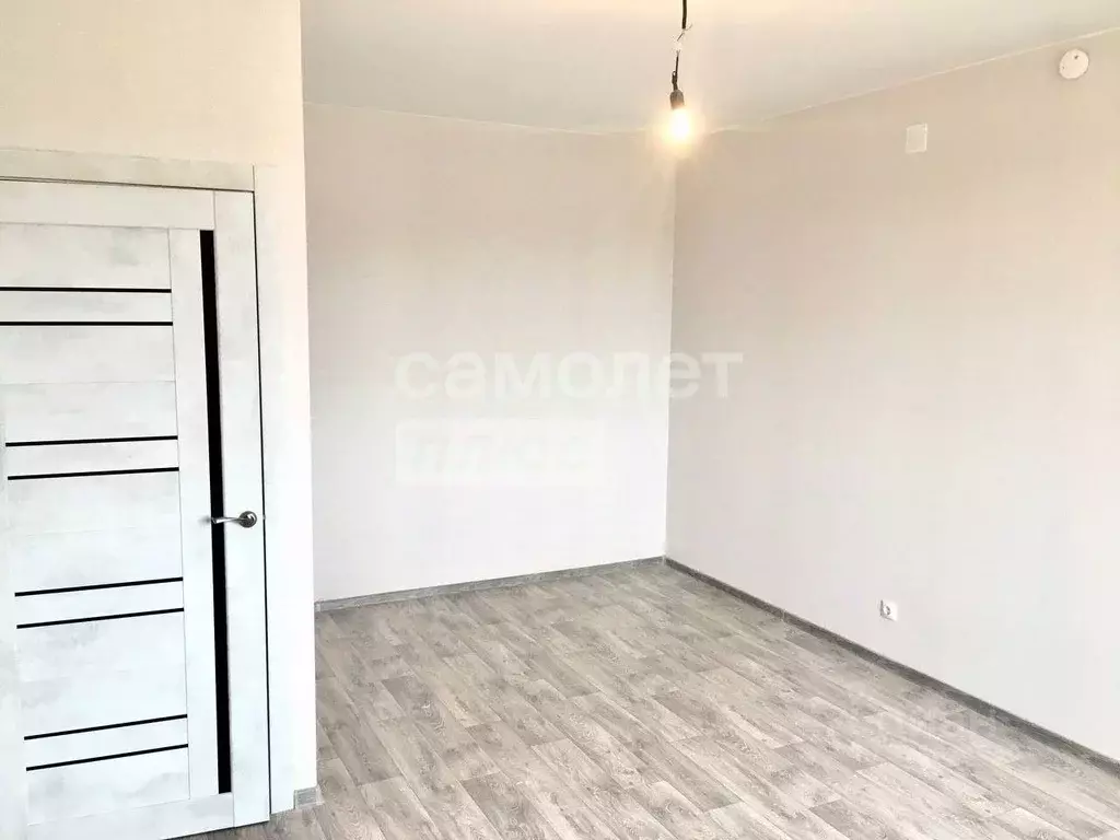 1-к кв. Ямало-Ненецкий АО, Ноябрьск Магистральная ул., 17 (36.7 м) - Фото 1