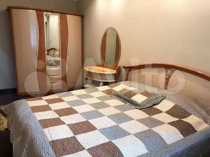 1-к. квартира, 61 м, 4/9 эт. - Фото 0