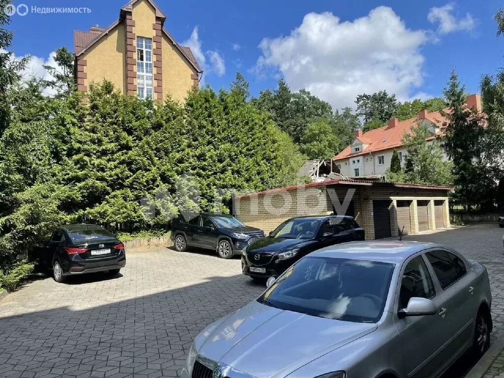 1-комнатная квартира: Калининград, улица Сержанта Мишина, 3 (45 м) - Фото 0