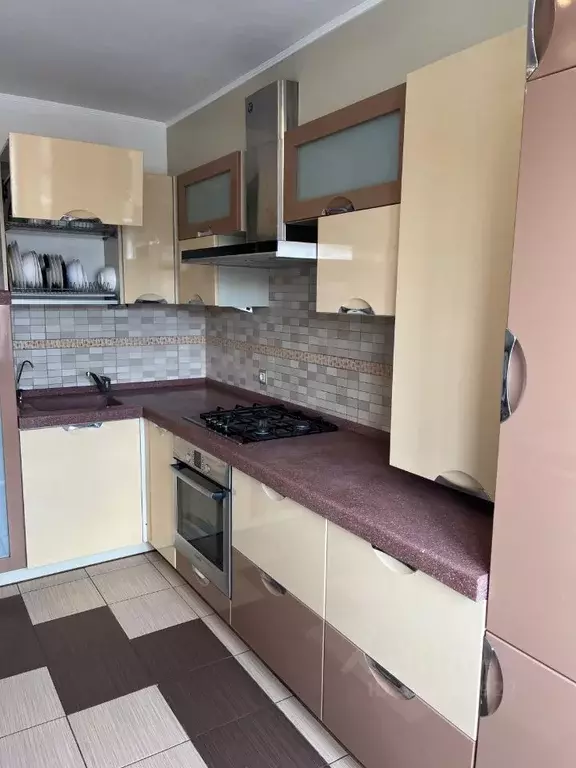 2-к кв. Калининградская область, Калининград ул. Толбухина, 6 (60.0 м) - Фото 2