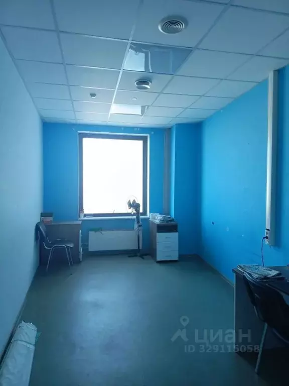 Помещение свободного назначения в Саха (Якутия), Якутск просп. Ленина, ... - Фото 1