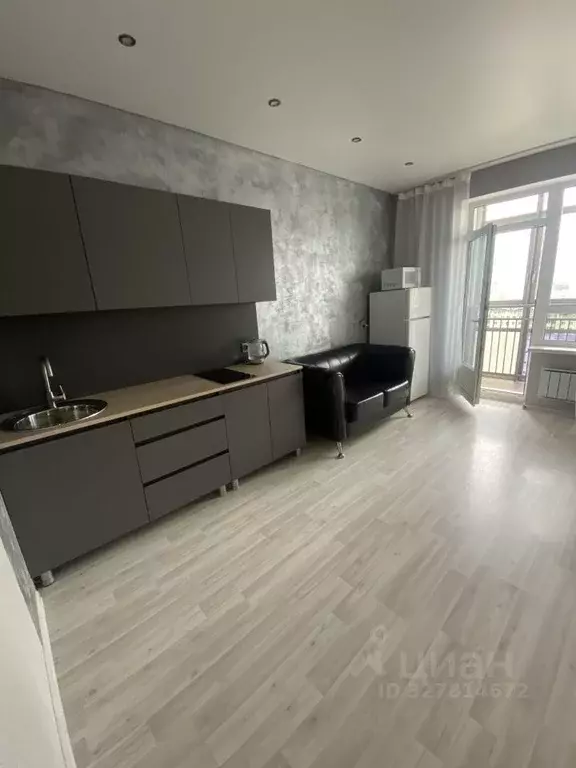 1-к кв. Свердловская область, Екатеринбург ул. Щорса, 54А (54.0 м) - Фото 1