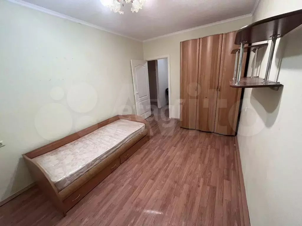 1-к. квартира, 54 м, 5/10 эт. - Фото 1