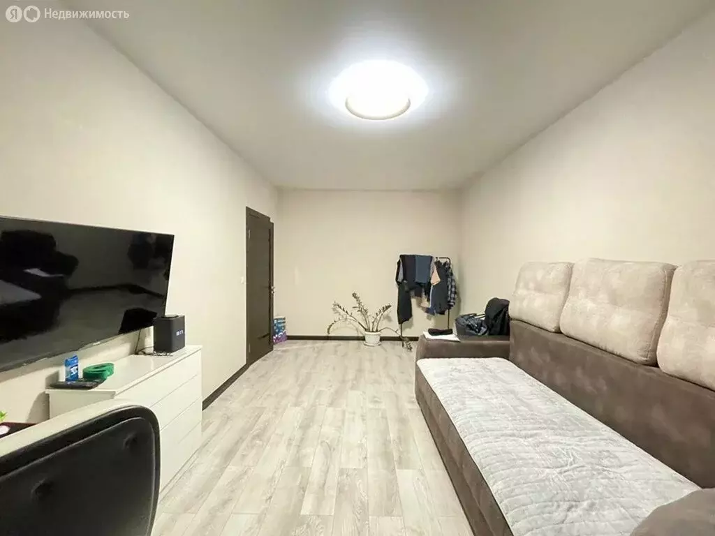 3-комнатная квартира: Новый Уренгой, улица 26-го съезда КПСС, 10 (73.1 ... - Фото 1