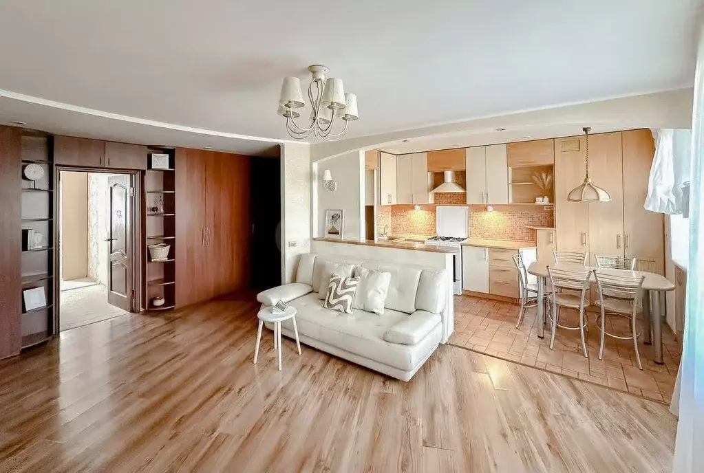 4-к кв. Ярославская область, Ярославль ул. Бабича, 17 (72.1 м) - Фото 1