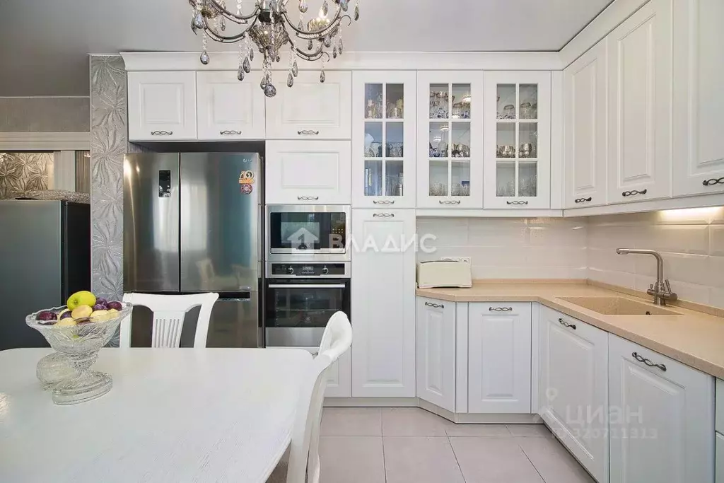 3-к кв. Владимирская область, Владимир ул. Мира, 4 (73.5 м) - Фото 0
