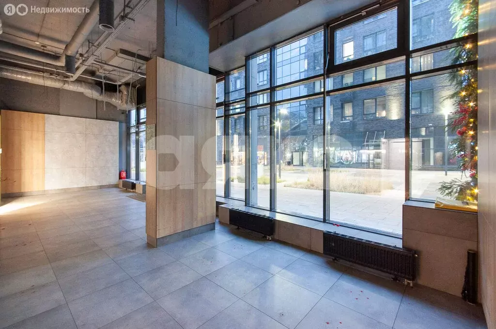 Торговая площадь (107 м) - Фото 1