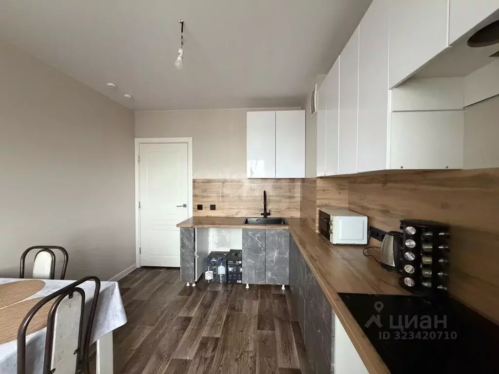 2-к кв. Башкортостан, Уфа ул. Генерала Кусимова, 18 (57.4 м) - Фото 1