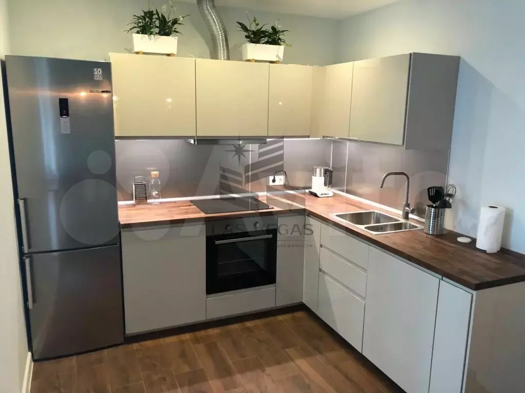 2-к. квартира, 71 м, 4/10 эт. - Фото 0