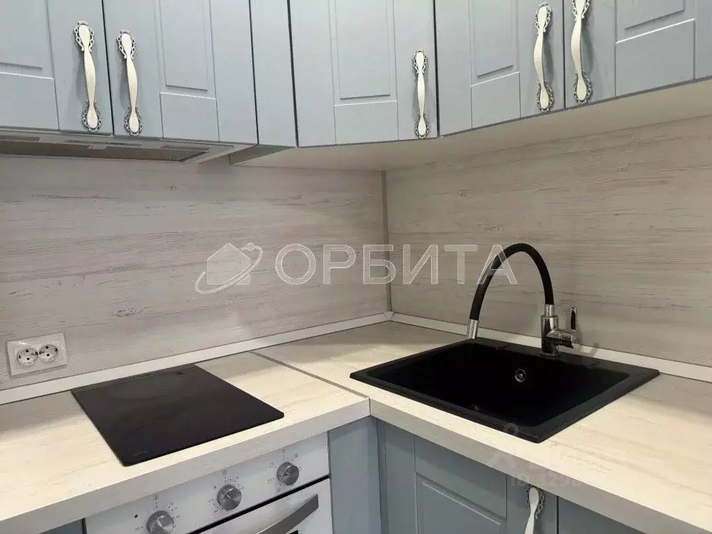 1-к кв. Тюменская область, Тюмень Рощино мкр, ул. Александра ... - Фото 1