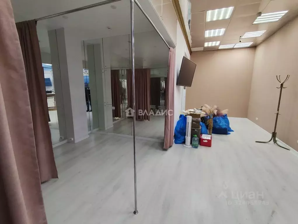 Торговая площадь в Ивановская область, Иваново ул. Жарова, 3 (65 м) - Фото 2