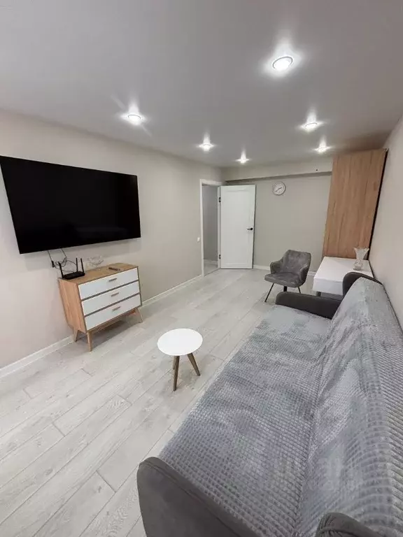 2-к кв. Москва ул. Плеханова, 3К5 (44.2 м) - Фото 1