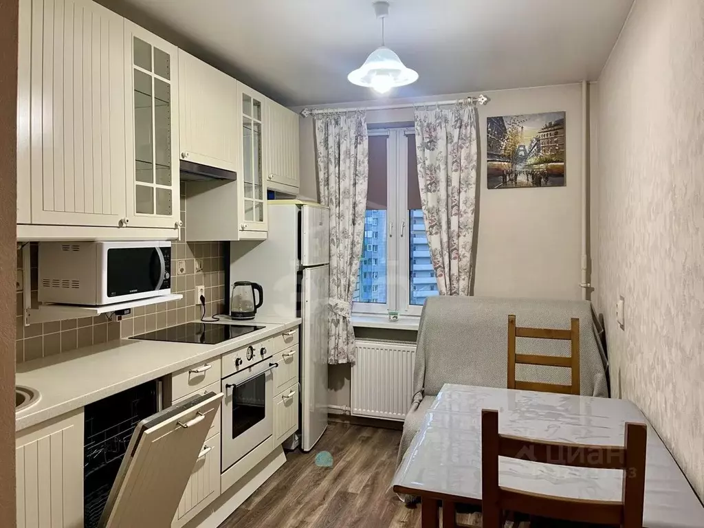 1-к кв. Санкт-Петербург пос. Шушары, Первомайская ул., 5к2 (35.0 м) - Фото 1