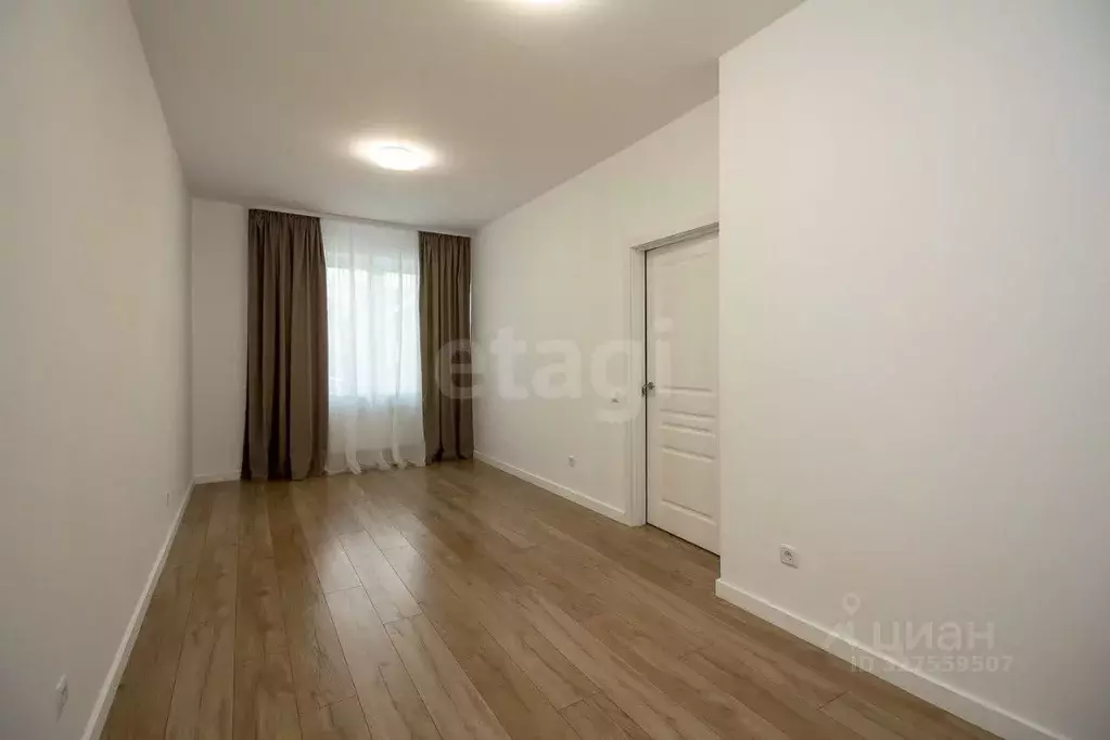 Таунхаус в Тюменская область, Тюмень ул. Алексея Рогожина (120 м) - Фото 1