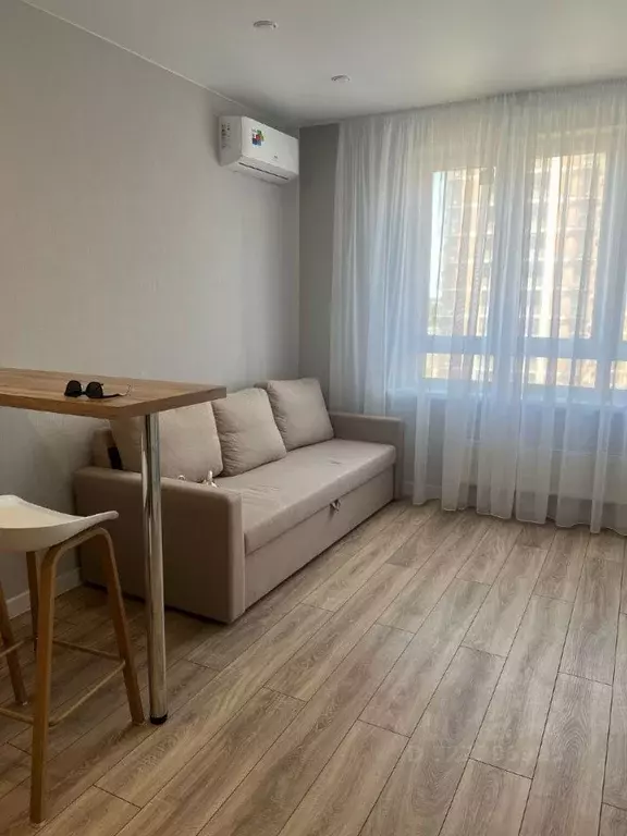 Студия Краснодарский край, Краснодар ул. Ивана Беличенко, 92к2 (23.0 ... - Фото 1