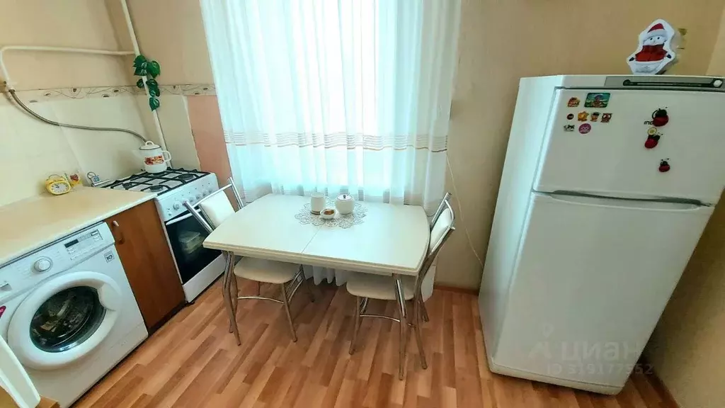 1-к кв. Краснодарский край, Ейск Коммунистическая ул., 20/2 (27.6 м) - Фото 1