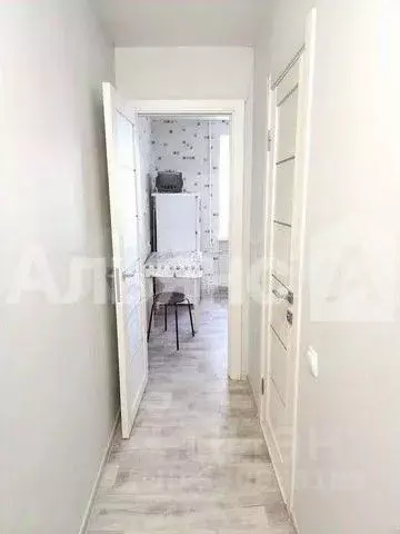2-к кв. Ростовская область, Шахты ул. Разина, 19А (39.9 м) - Фото 2