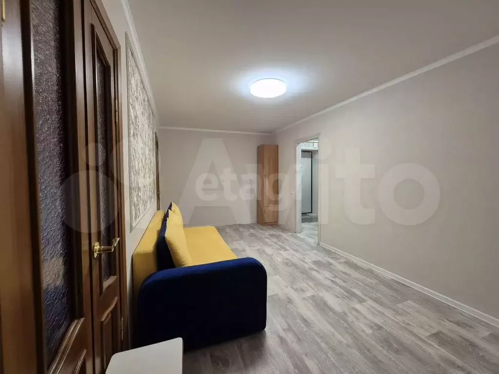 2-к. квартира, 44 м, 5/5 эт. - Фото 1