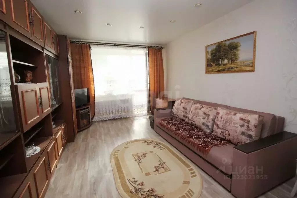 3-к кв. Вологодская область, Шексна рп ул. Молодежная, 8 (61.1 м) - Фото 1