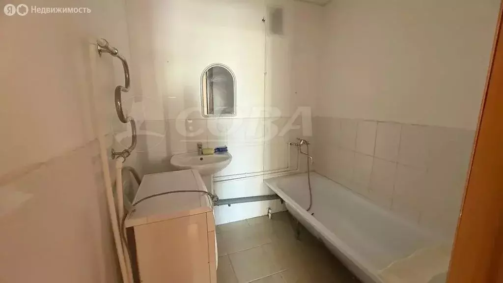 1-комнатная квартира: село Исетское, улица Федосова, 8 (38.6 м) - Фото 1