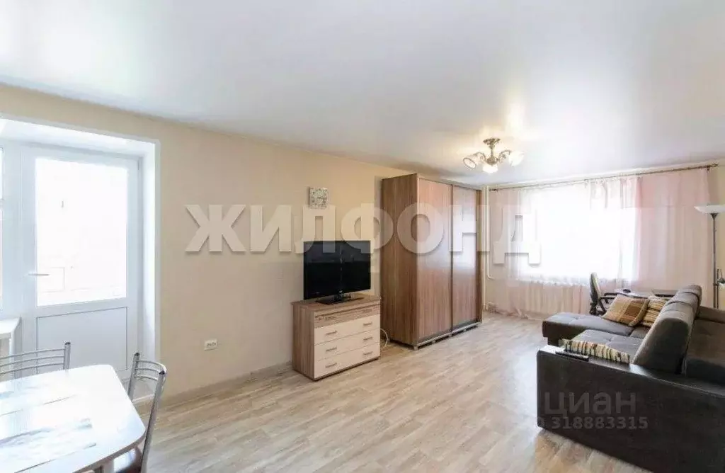 2-к кв. Томская область, Томск Украинская ул., 15 (54.0 м) - Фото 0