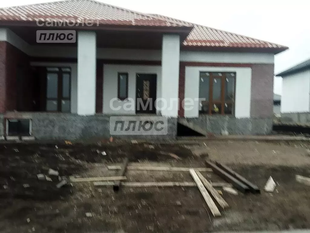 Дом в станица Ессентукская, Этокская улица, 80 (140 м) - Фото 1