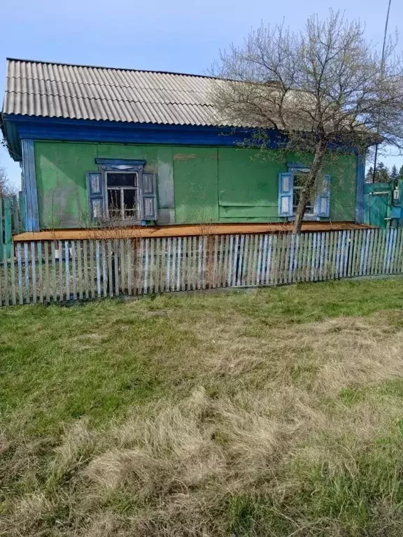 Дом в Омская область, Саргатский район, д. Увальная Бития Береговая ... - Фото 0