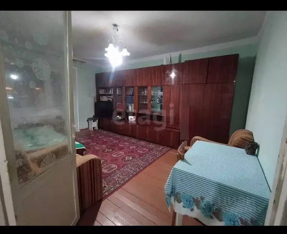 2-к кв. Тюменская область, Тобольск 4-й мкр, 35Б (50.7 м) - Фото 0