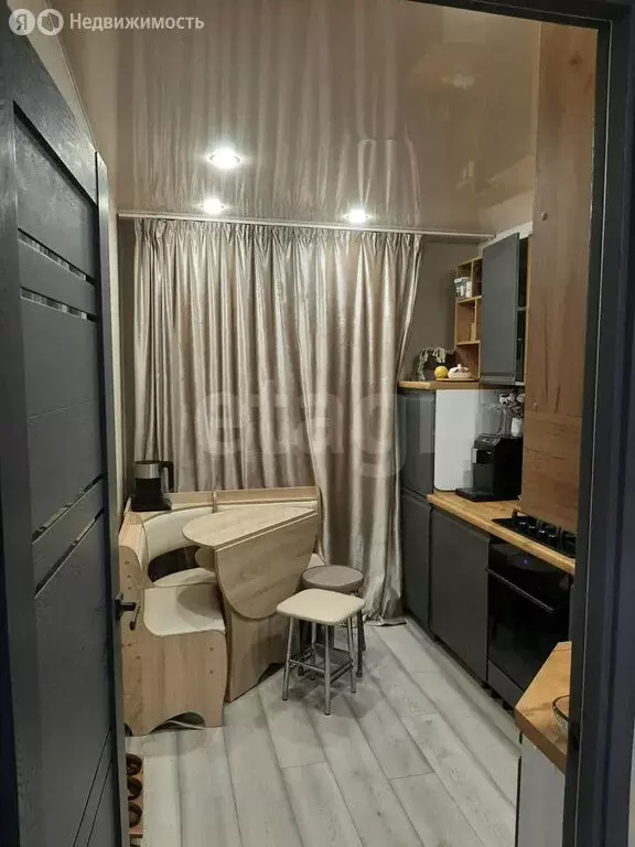 3-комнатная квартира: Ухта, проезд Строителей, 33 (64.8 м) - Фото 1
