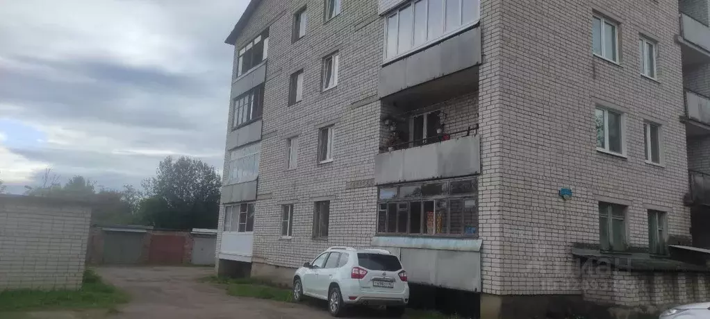 2-к кв. Псковская область, Новосокольники Садовая ул., 25 (61.5 м) - Фото 0